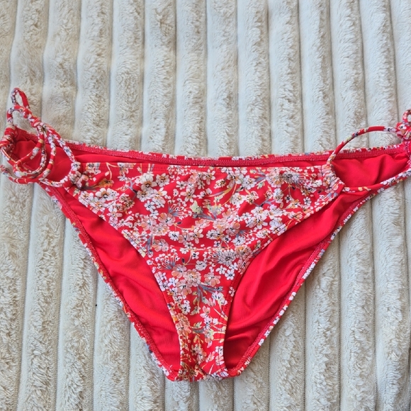 O'Neill Other - O' Neill Mina Piper Ditsy Cherry Blossom Side-Tie Bikini Bottom Small